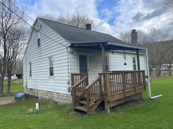 436 Castle Creek Rd, Binghamton, NY 13901