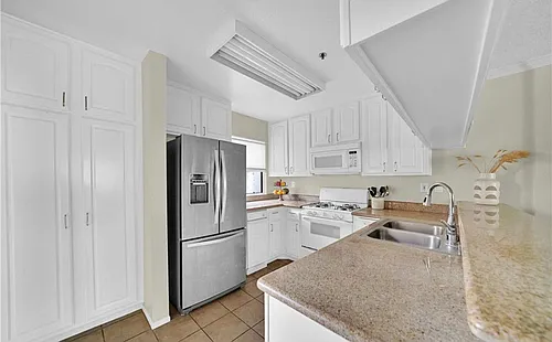 13171 Newland St #2 Photo 1