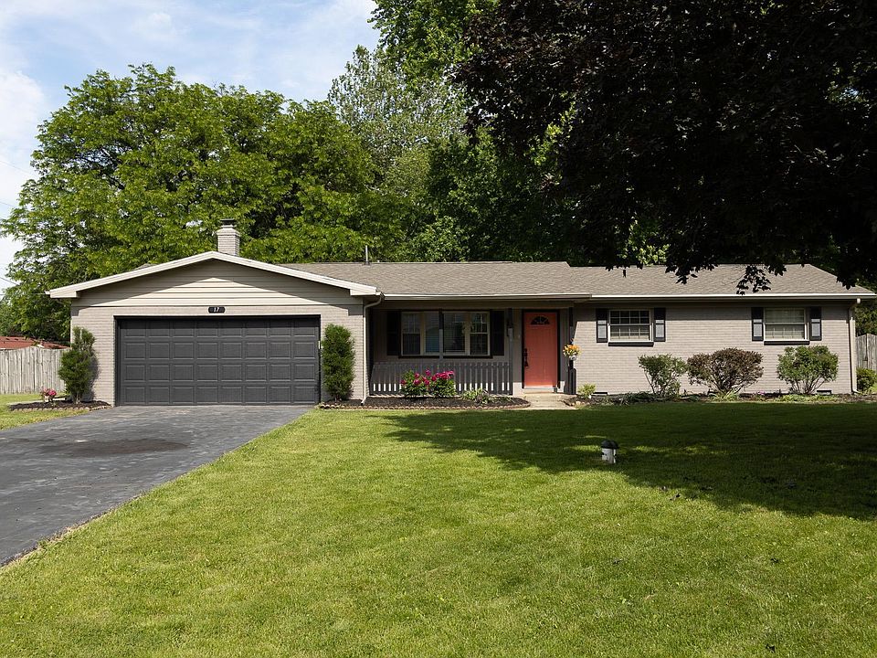 1st image of 17 Oriole Dr