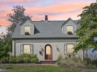 685 Maple Ave, Haddonfield, NJ 08033