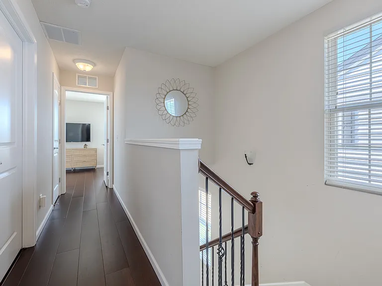 6180 N Pointe Dr — Photo 16