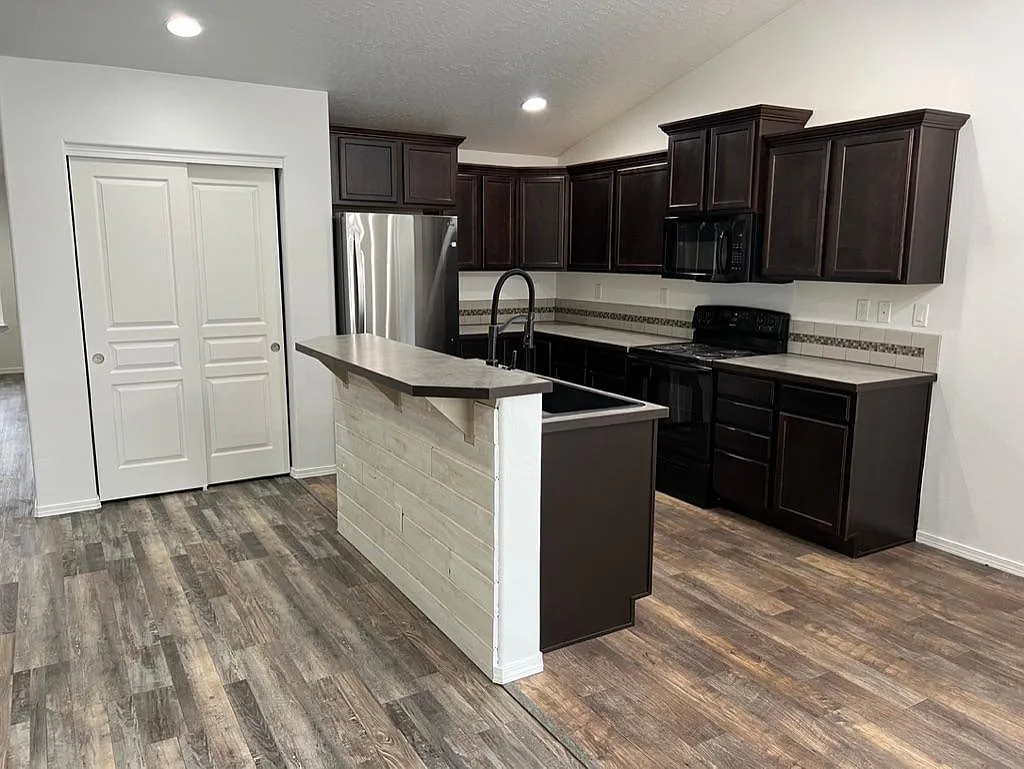 6046 W Quail Ridge St — Photo 3