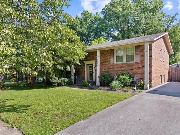 1033 Clayborne Rd, Louisville, KY 40214