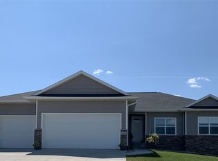 2018 Reese Rd, Cedar Falls, IA 50613
