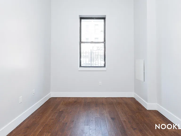 720 Knickerbocker Ave #7 — Photo 8