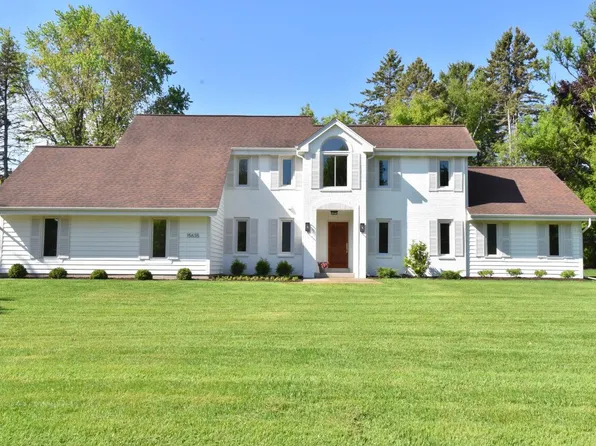 15635 Brojan DRIVE, Elm Grove, WI 53122