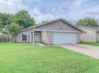 4322 Peridot Ln, Friendswood, TX 77546