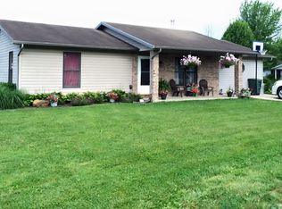 268 Bartlett Dr, Mitchell, IN 47446