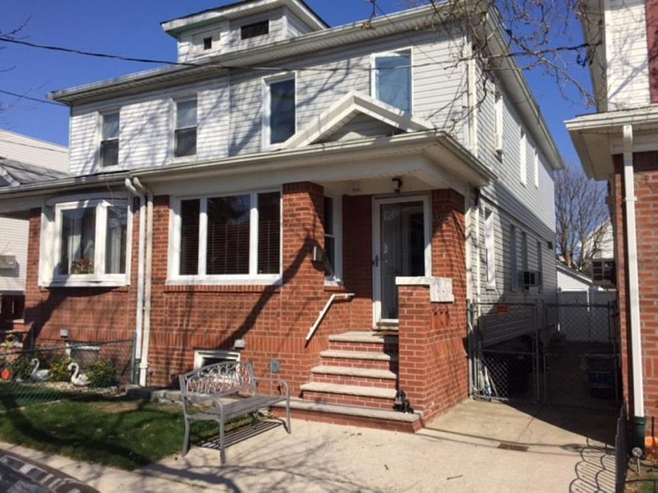 1st image of 1465 E 57th St