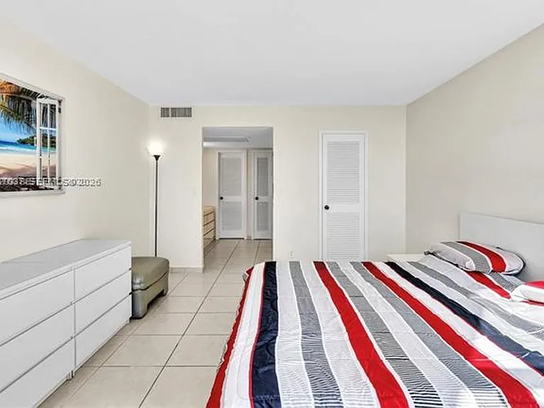 3140 S Ocean Dr #CU-206 — Photo 25
