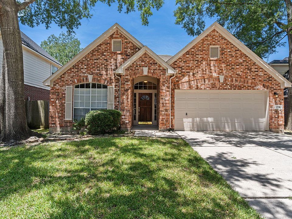 1st image of 1719 Sandy Trail Ct