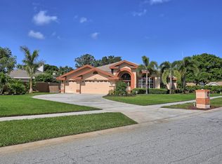 8403 Meadow Brook Dr E, Seminole, FL 33777