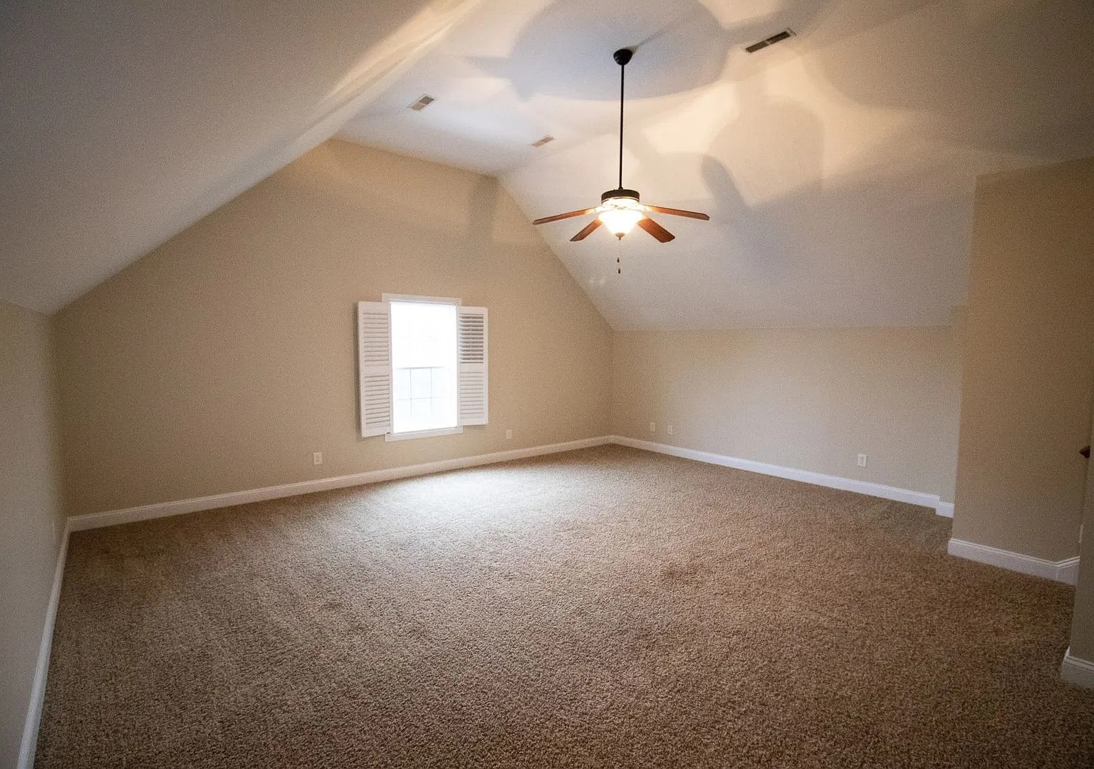 Super Duper House — Photo 2