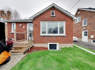 102 Central Park Blvd N, Oshawa, ON L1G5Y5
