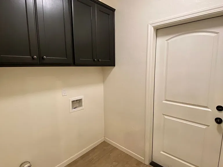 3212 N Noyes Ct — Photo 24
