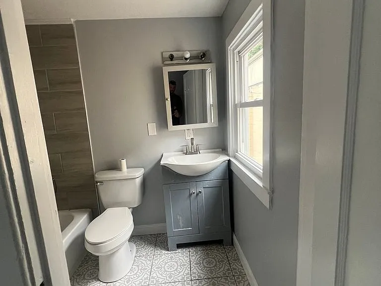 4228 Allmond Ave — Photo 7