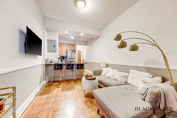 Rented by Blackwater Associates Inc. | media 43