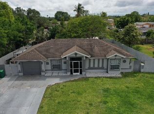 2063 50th Ter SW, Naples, FL 34116