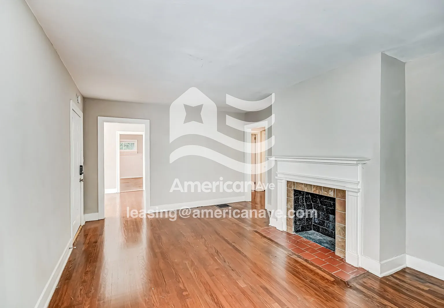 3 bed, 1.0 bath, 1139 sqft, $1,154 — Photo 3