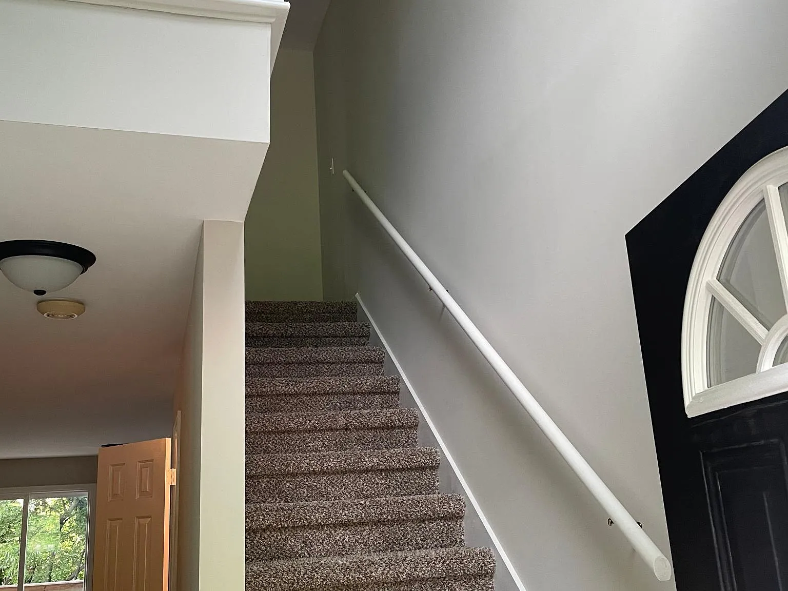 2 bed, 2.5 bath, 1282 sqft, $1,800 — Photo 2
