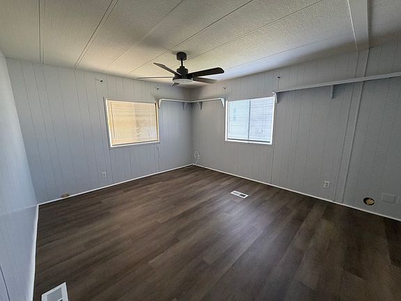 2nd image of 444 Sand Cove Dr #444