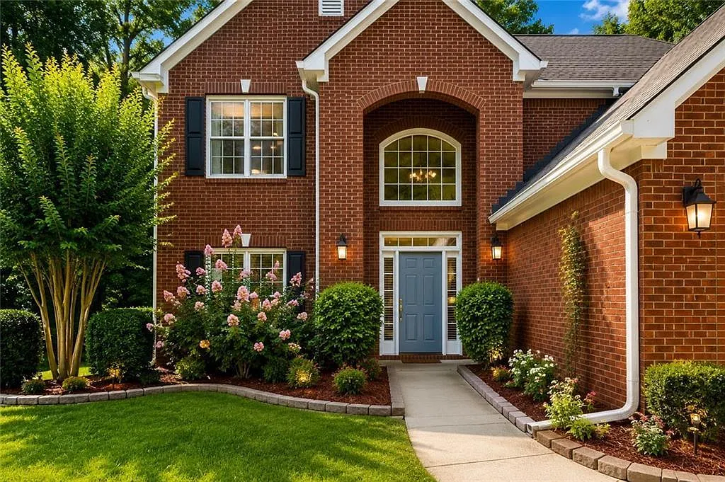 4 bed, 2.5 bath, 2857 sqft, $2,790 — Photo 3