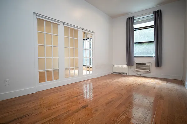 Rented by Corcoran | media 1