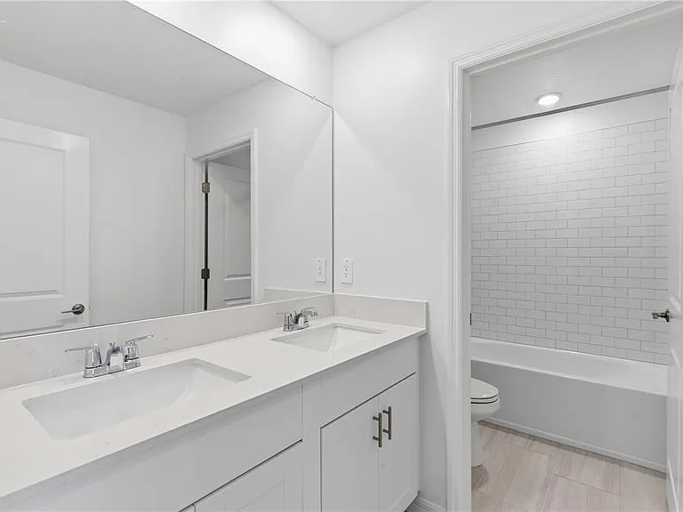 9947 Allendale St — Photo 27