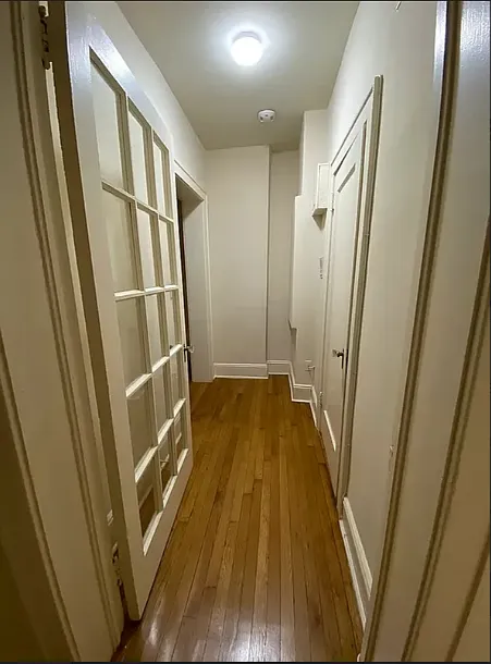 1 bed, 700 sqft, $1,999 — Photo 3