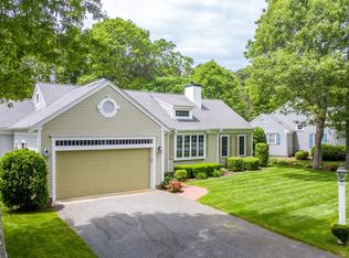 65 Daybreak Ln, Barnstable, MA 02630