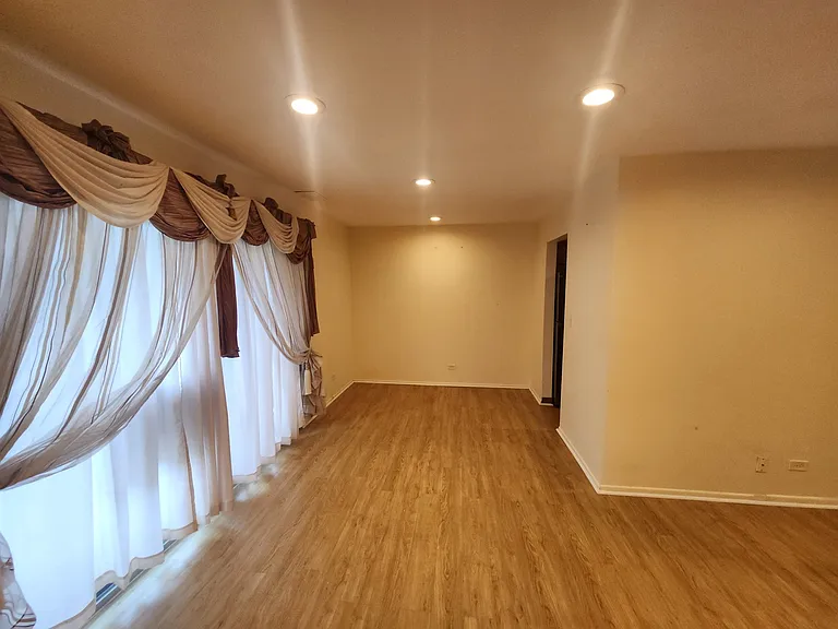 1102 Hinswood Dr #102 — Photo 4