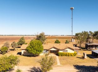 1651 Bear Rd, Levelland, TX 79336