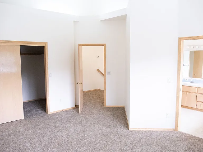 11320 SW Clifford St — Photo 10