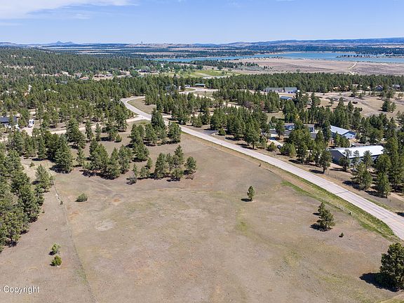 2nd image of 5 Pine Haven Rd