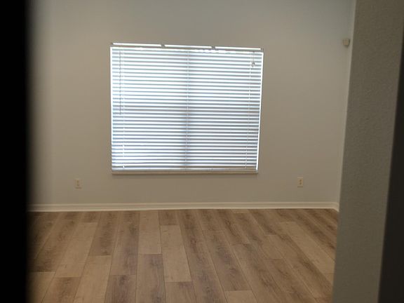5th image of 20711 Great Laurel Ave