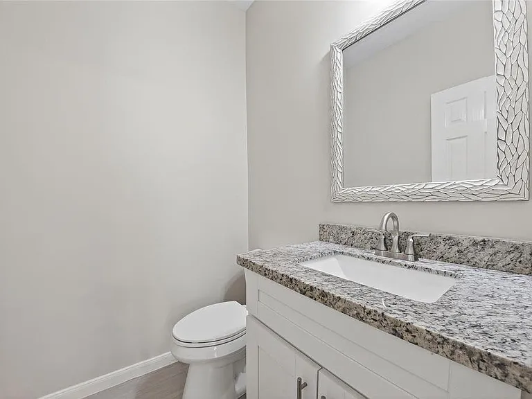 8118 Barnes Ridge Ln — Photo 9