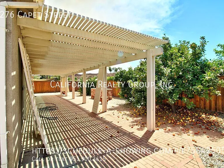 2276 Capet St — Photo 40