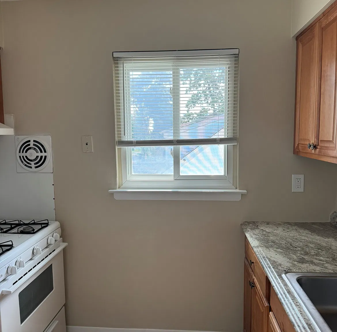 2 bed, 950 sqft, $2,750 — Photo 4