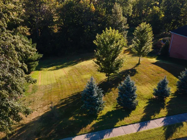 2114 Duffers Ln, Evansville, IN 47725