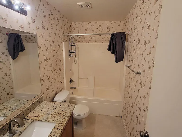 12050 W Carlota Ln — Photo 18
