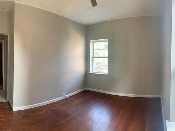 5th image of 2449 Cleveland Blvd