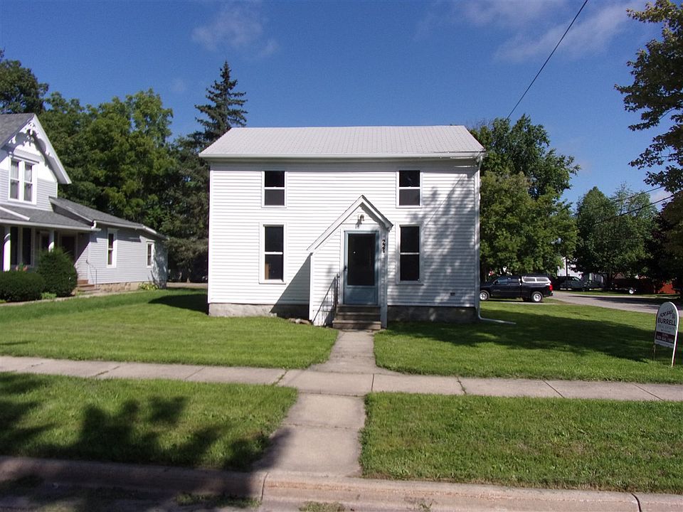 1st image of 221 E Oliver St