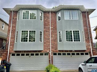 386A Park Ave, Fairview, NJ 07022
