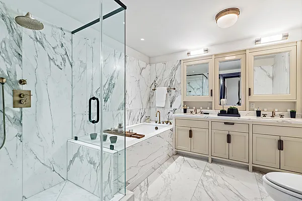 Sold by Nest Seekers International | media 19