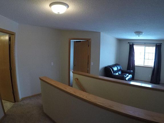 5th image of 16801 Embers Ave
