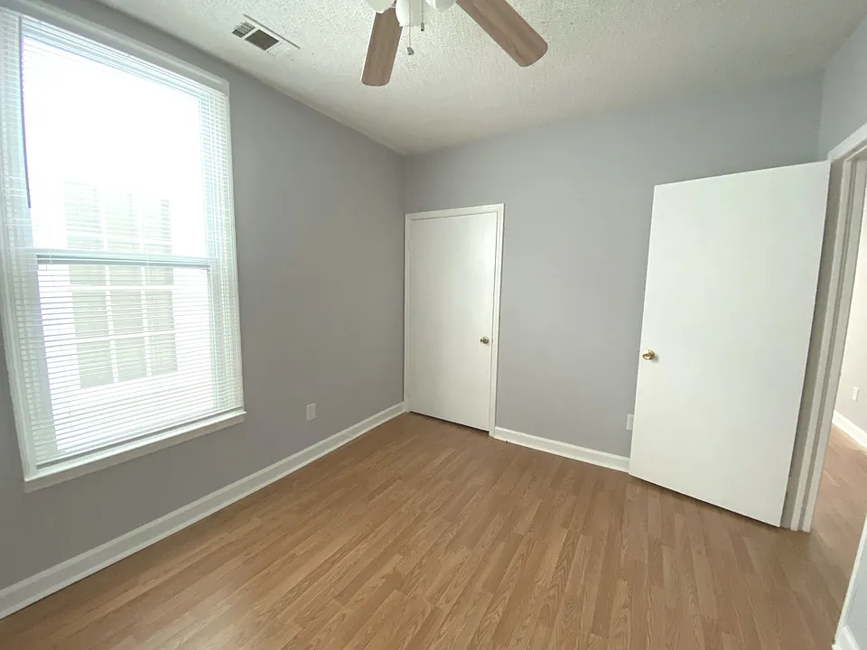 room1