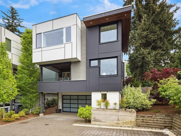 11707 NE 78th Court #2, Kirkland, WA 98033
