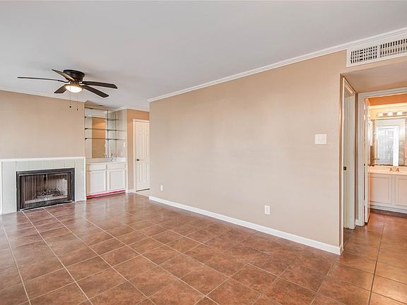 5th image of 14600 Fonmeadow Dr APT 1504
