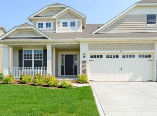 9154 Green Meadow Dr, Cedar Lake, IN
