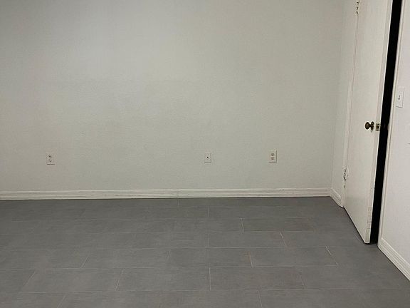 3rd image of 629 Dory Ln Unit 103